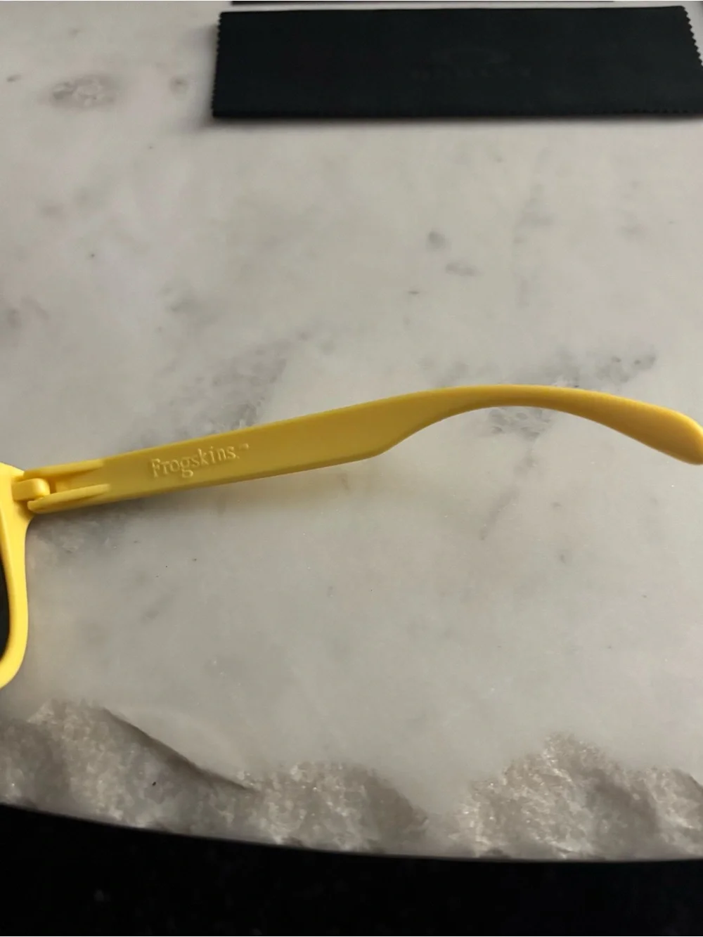 Oakley frogskins sunglasses